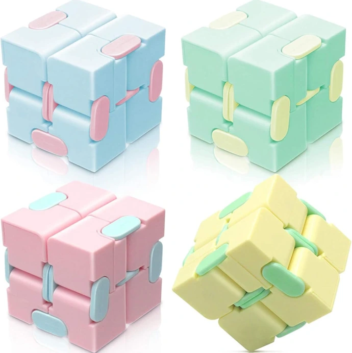 cube fidget cadeau enfant 12 ans