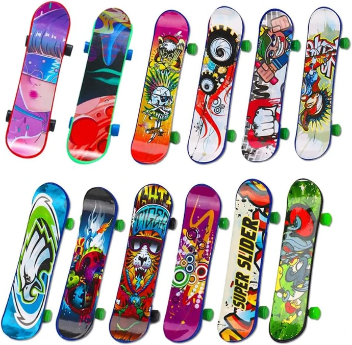 lot de skateboard finger pour les cadeaux enfants